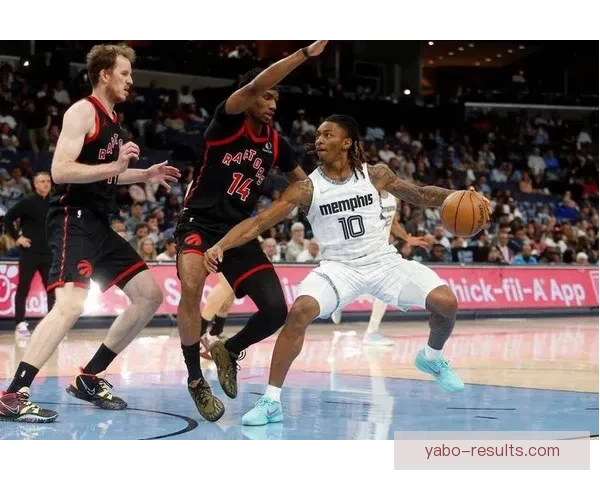 猛龙32分大胜灰熊追平76人 巴雷特25分英格拉姆17+7+5杰克斯空砍30分