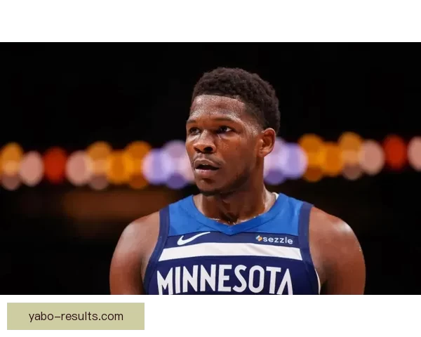 爱德华兹因膝伤缺阵活塞 生涯巅峰赛季遗憾无缘各大奖项