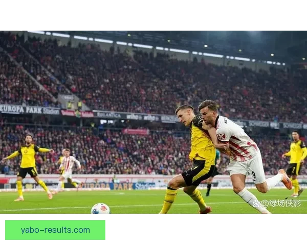 里肯：施洛特贝克与多特保持信任续约谈判即将重启